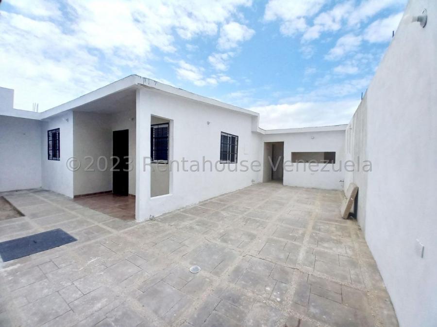 Foto Casa en Venta en Intercomunal Coro La Vela, Falcn - U$D 14.900 - CAV217678 - BienesOnLine