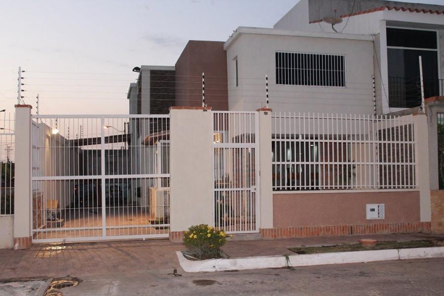 Home in Metric Way