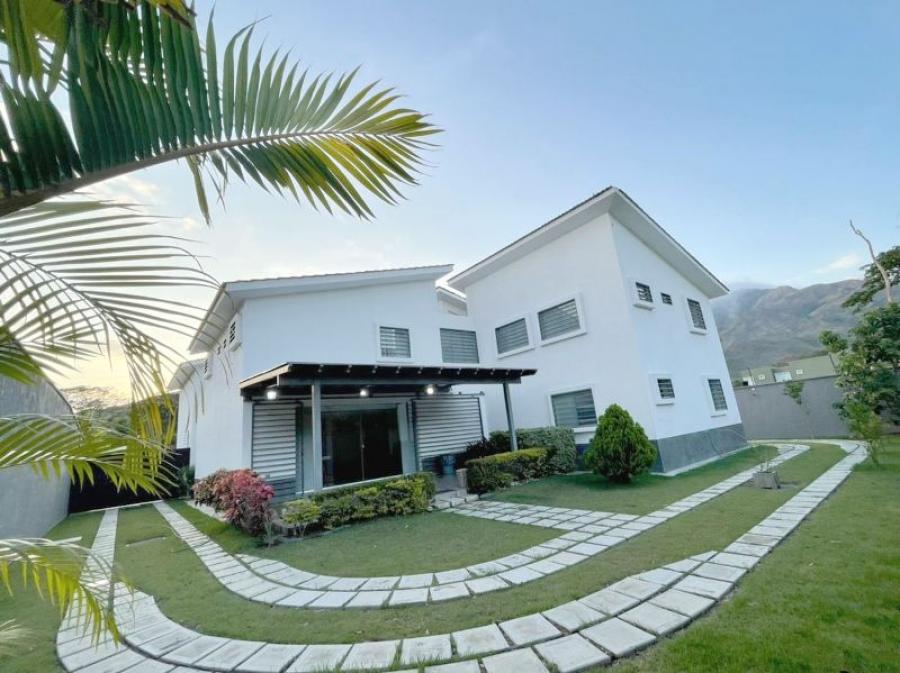 Foto Casa en Venta en San Diego, Carabobo - U$D 450.000 - CAV175037 - BienesOnLine