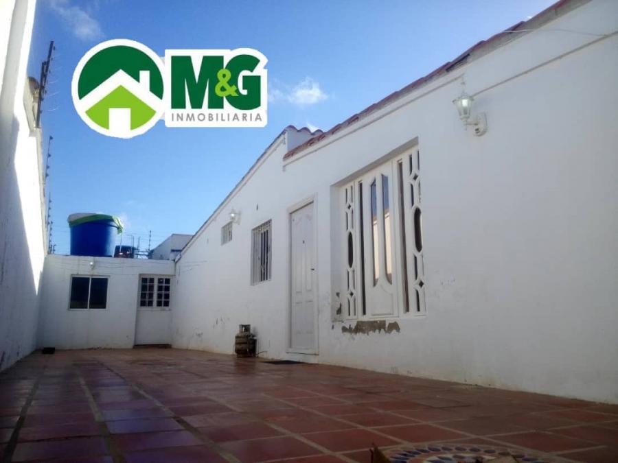 Foto Casa en Venta en Carirubana, Punto Fijo, Falcn - BsF 27.000 - CAV120416 - BienesOnLine