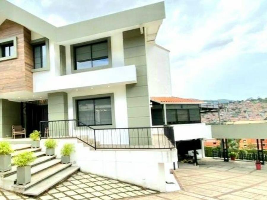 Home in Metric Way