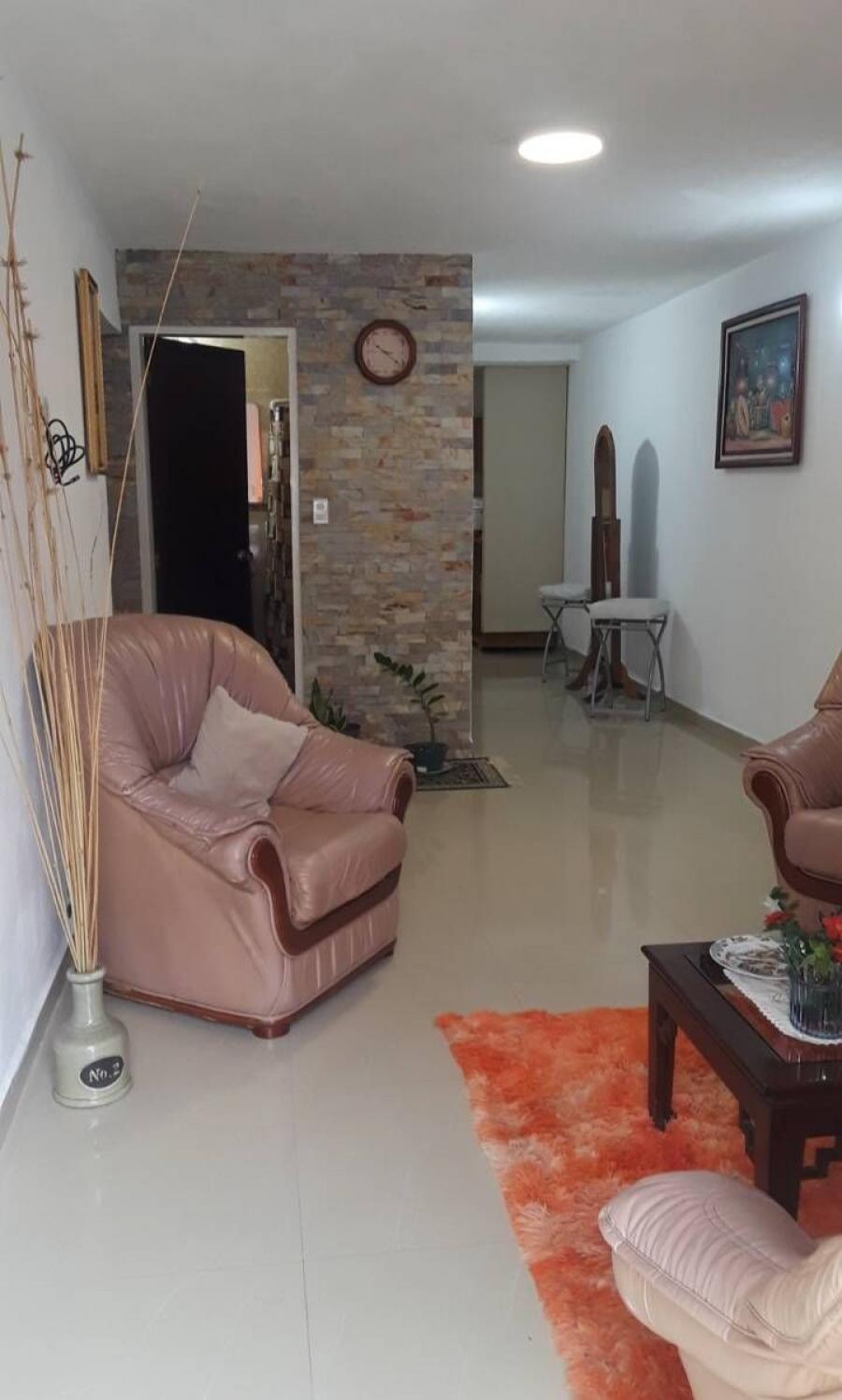 Foto Casa en Venta en SAN DIEGO, Urb Lomas de la Hacienda, Carabobo - U$D 15.500 - CAV194889 - BienesOnLine