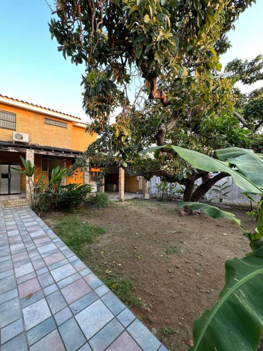 Foto Casa en Venta en Cabudare, Lara - U$D 150.000 - CAV224379 - BienesOnLine