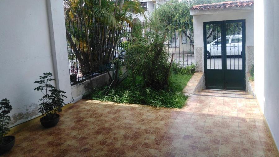 Home in Metric Way