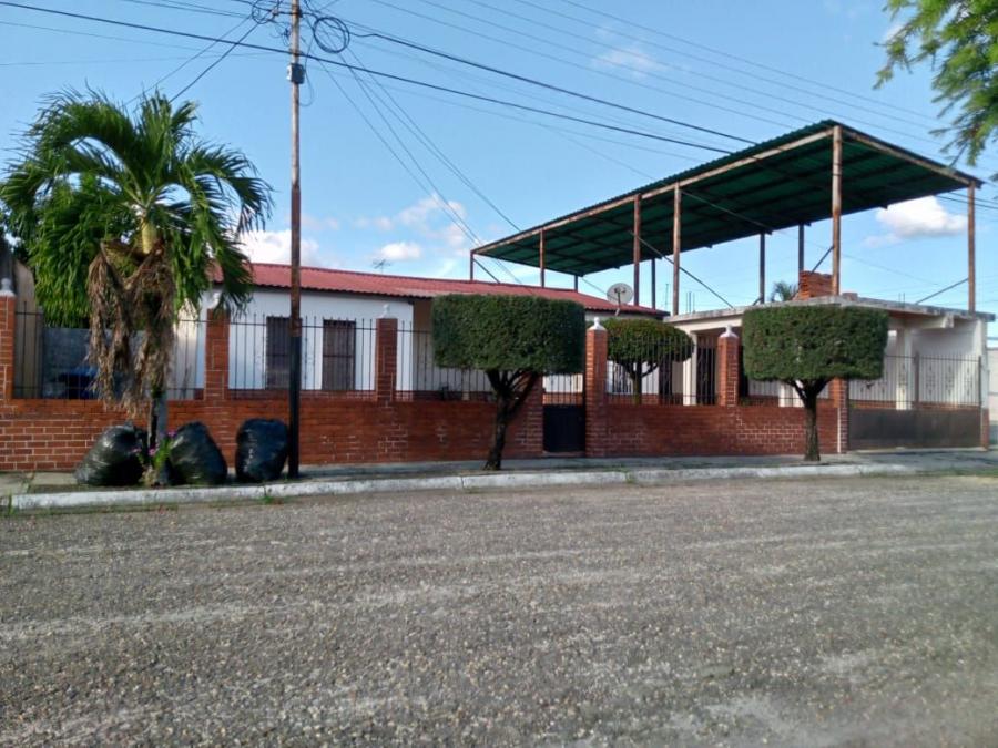 Foto Casa en Venta en Tinaquillo, Tinaquillo, Cojedes - U$D 12.000 - CAV225318 - BienesOnLine