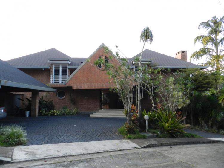 Foto Casa en Venta en El Hatillo, Caracas, Distrito Federal - CAV110216 - BienesOnLine