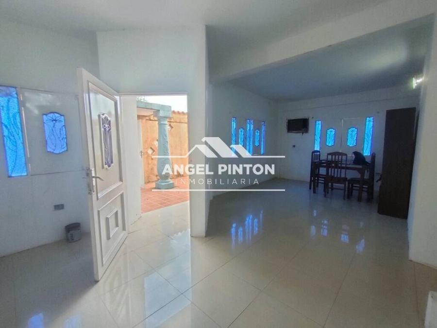 Foto Casa en Venta en Maracaibo, Zulia - U$D 17.000 - CAV217006 - BienesOnLine