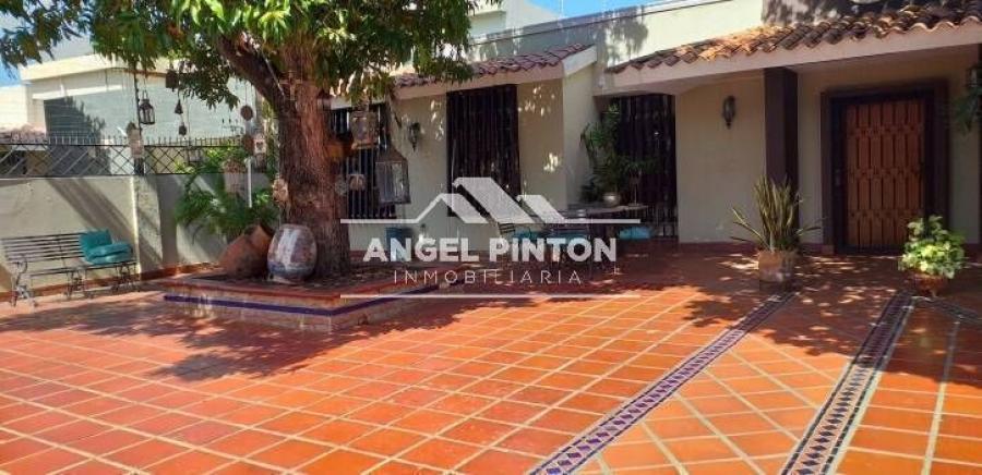 Foto Casa en Venta en Maracaibo, Zulia - U$D 50.000 - CAV201427 - BienesOnLine