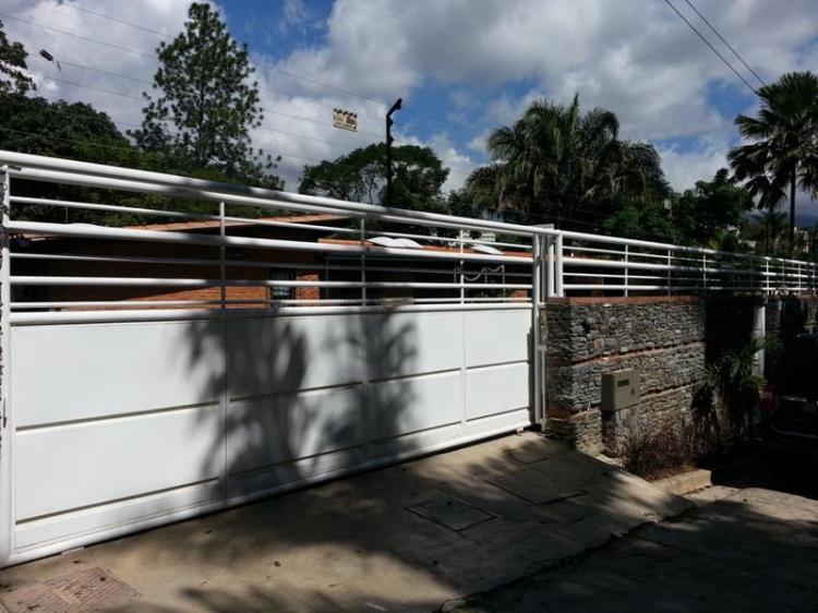 Foto Casa en Venta en Baruta, Caracas, Distrito Federal - CAV110268 - BienesOnLine