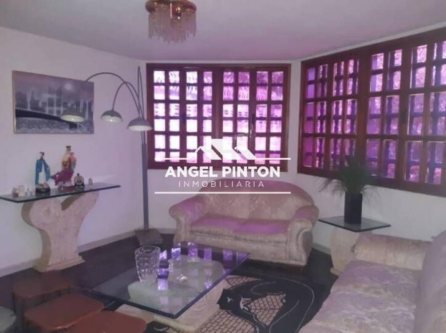 Foto Casa en Venta en CENTRO, Ciudad Ojeda, Zulia - U$D 25.000 - CAV247376 - BienesOnLine