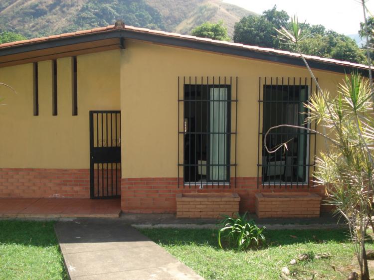 Foto Casa en Venta en Maracay, Maracay, Aragua - BsF 2.300.000 - CAV46070 - BienesOnLine