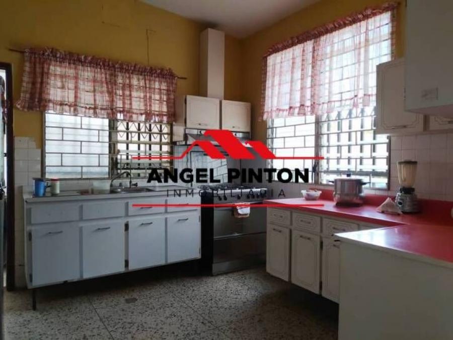 Foto Casa en Venta en El Prado, Maracaibo, Zulia - U$D 15.000 - CAV173037 - BienesOnLine