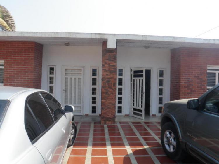 Foto Casa en Venta en Punto Fijo, Falcn - CAV93899 - BienesOnLine