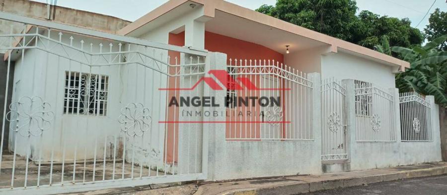 Foto Casa en Venta en Maracaibo, Zulia - U$D 9.000 - CAV182609 - BienesOnLine