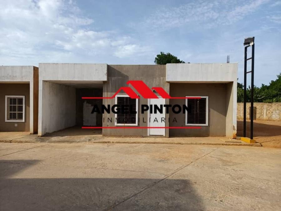 Foto Casa en Venta en Maracaibo, Zulia - U$D 11.500 - CAV176410 - BienesOnLine