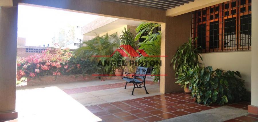 Foto Casa en Venta en Maracaibo, Zulia - U$D 180.000 - CAV193448 - BienesOnLine