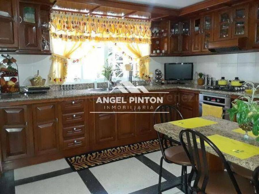Foto Casa en Venta en Maracaibo, Zulia - U$D 38.000 - CAV202793 - BienesOnLine