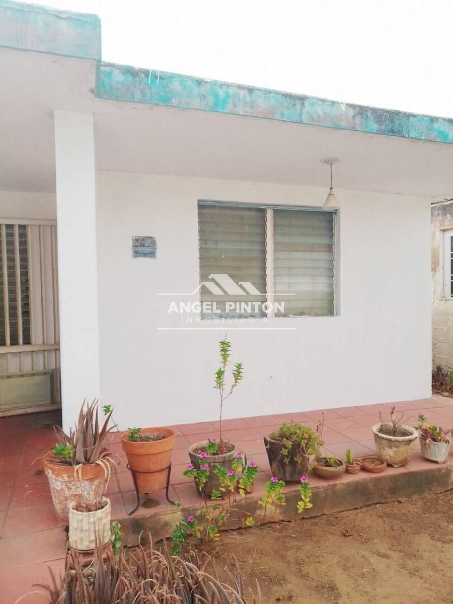 Foto Casa en Venta en Maracaibo, Zulia - U$D 10.000 - CAV195027 - BienesOnLine