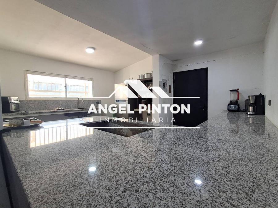 Foto Casa en Venta en Maracaibo, Zulia - U$D 32.000 - CAV249247 - BienesOnLine