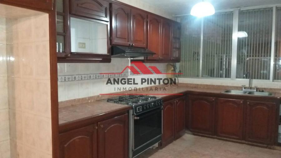 Foto Casa en Venta en Maracaibo, Zulia - U$D 17.000 - CAV188045 - BienesOnLine