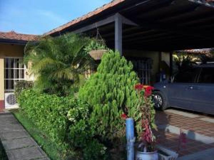 Foto Casa en Venta en San Diego, Carabobo - BsF 1.800.000 - CAV44755 - BienesOnLine