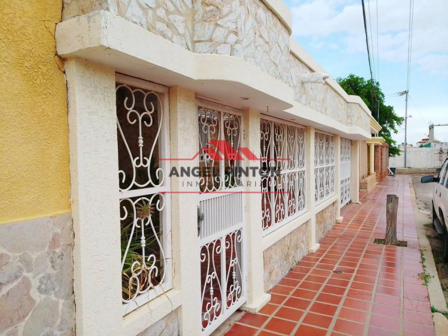 Foto Casa en Venta en Maracaibo, Zulia - U$D 34.999 - CAV190113 - BienesOnLine