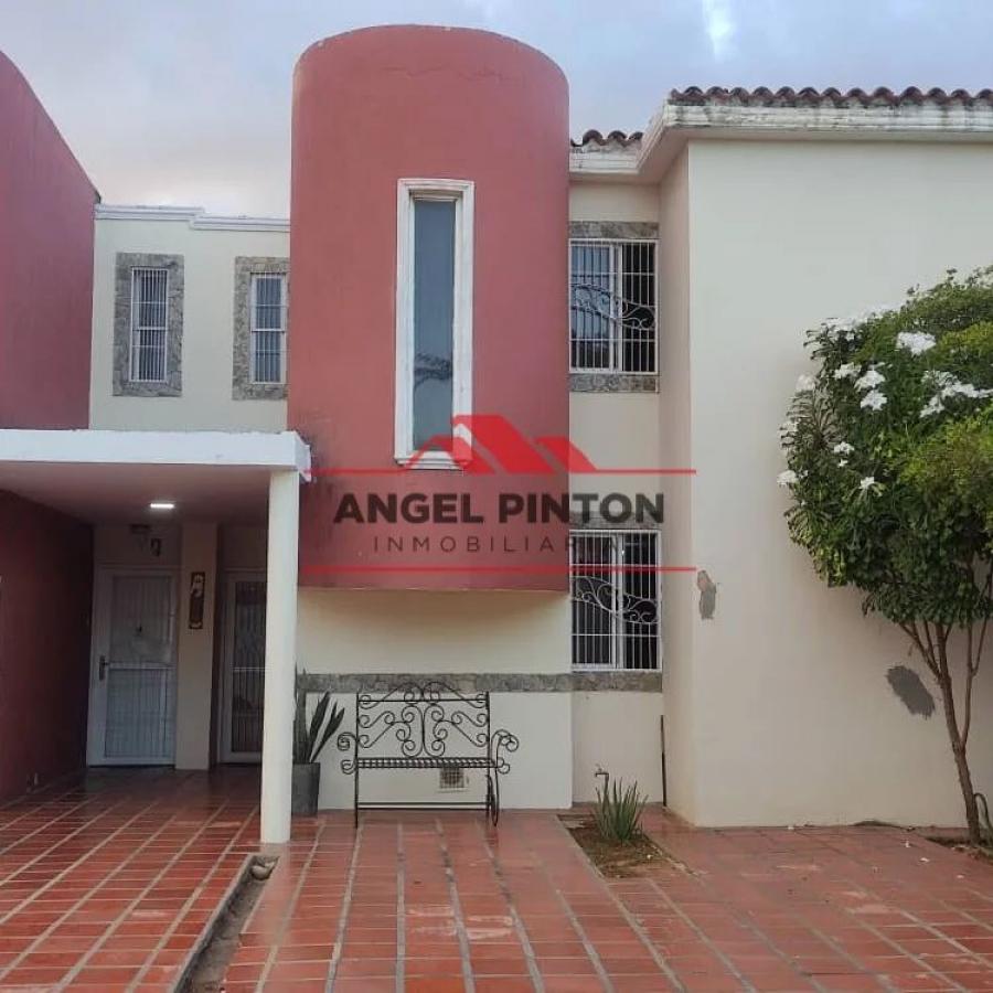 Foto Casa en Venta en Maracaibo, Zulia - U$D 20.000 - CAV189339 - BienesOnLine