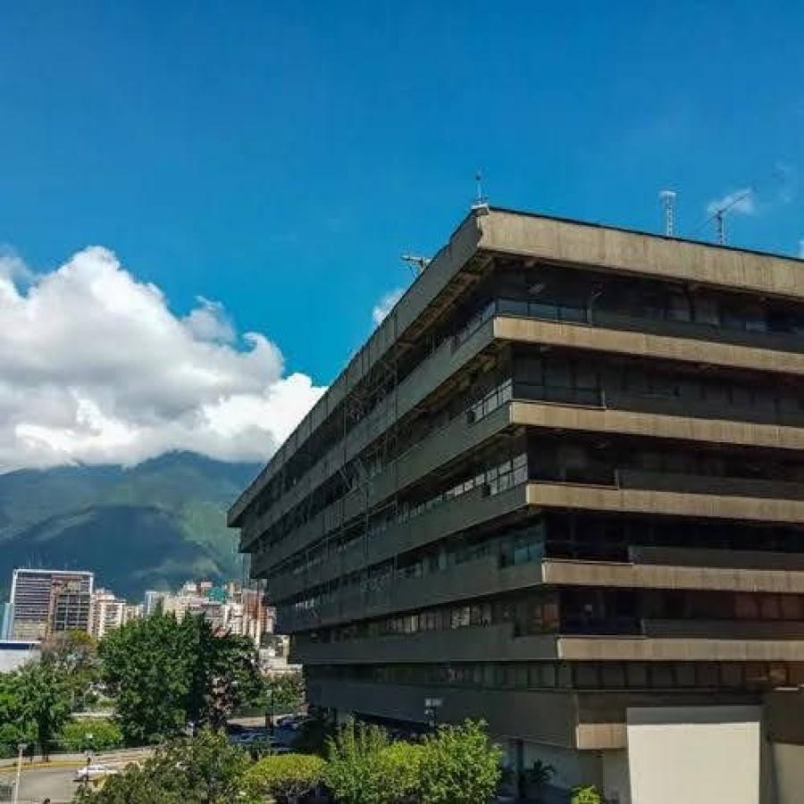 Foto Local en Venta en Chacao, Chacao, Miranda - U$D 2.000.000 - LOV193313 - BienesOnLine