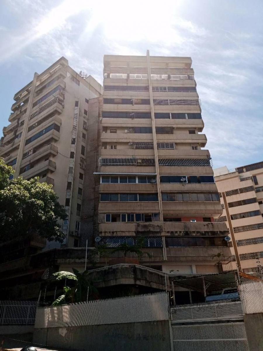 Foto Apartamento en Venta en Caracas, Distrito Federal - BsF 45 - APV129549 - BienesOnLine