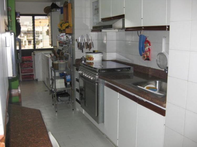 Foto Apartamento en Venta en municipio baruta, Caracas, Distrito Federal - BsF 2.300.000 - APV36740 - BienesOnLine