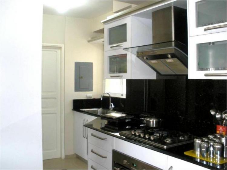 Foto Apartamento en Venta en Santa Lucia, Maracaibo, Zulia - BsF 1.200.000 - APV40090 - BienesOnLine