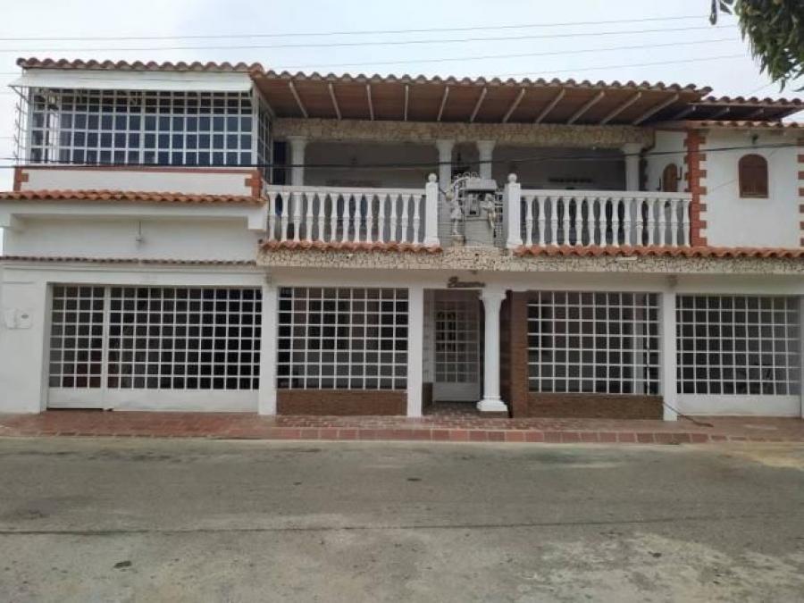 Foto Casa en Venta en Carirubana, Punto Fijo, Falcn - BsF 274.920.000 - CAV117105 - BienesOnLine