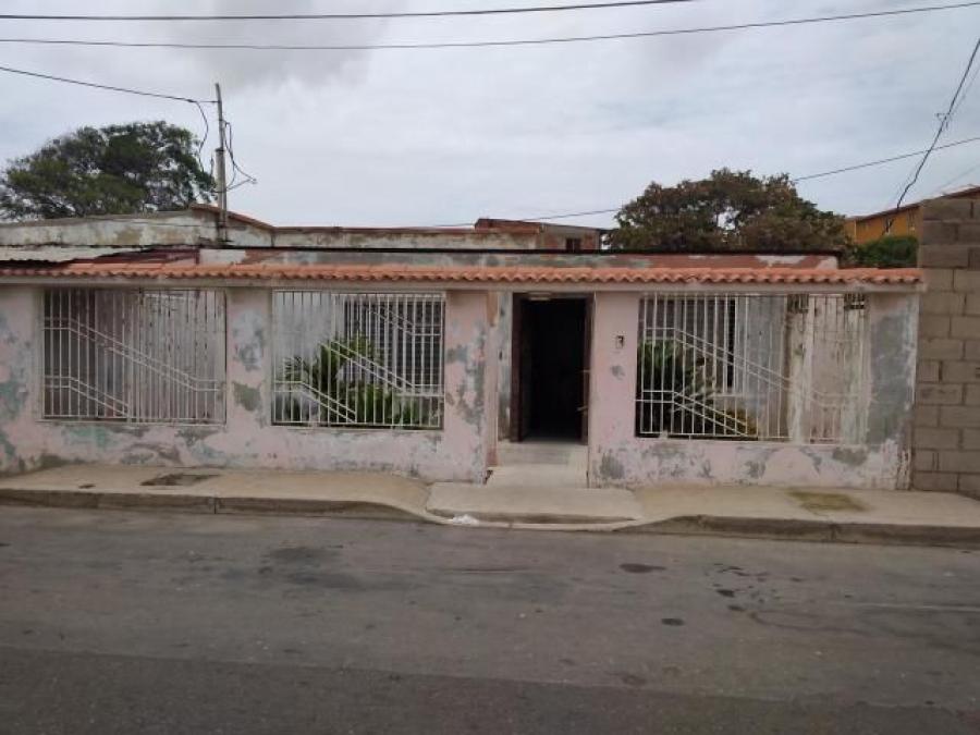Foto Casa en Venta en Carirubana, Punto Fijo, Falcn - BsF 12.000 - CAV118198 - BienesOnLine