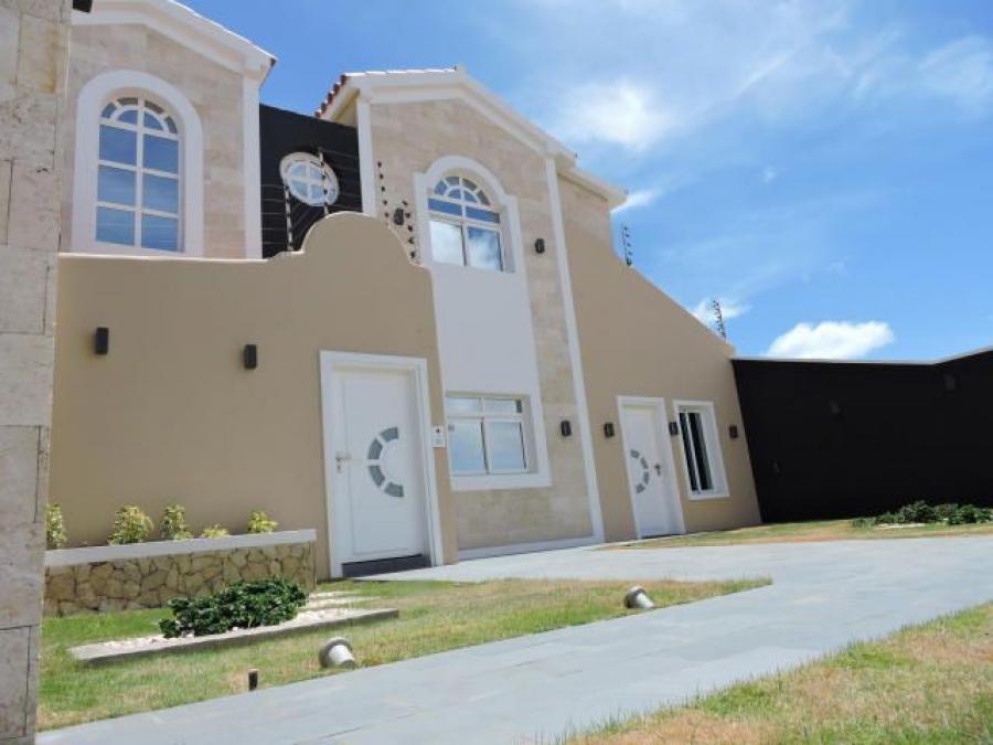 Foto Casa en Venta en Carirubana, Punto Fijo, Falcn - BsF 1.708.775.000 - CAV116130 - BienesOnLine
