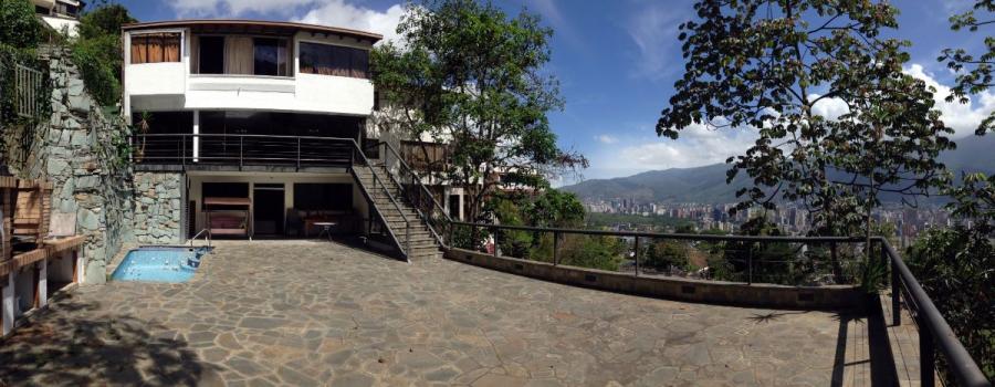 Foto Quinta en Venta en Caracas, Distrito Federal - U$D 380.000 - QUV163463 - BienesOnLine