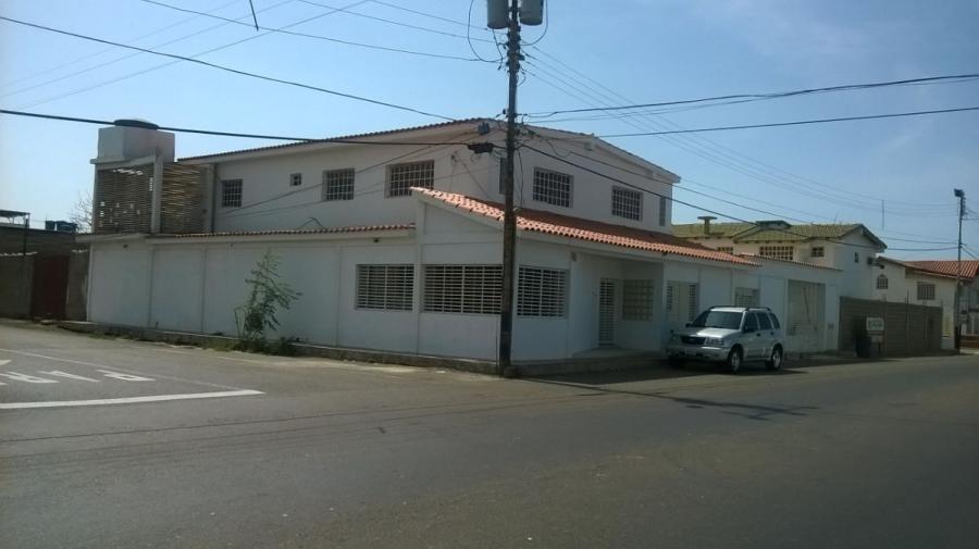 Foto Casa en Venta en carirubana, punto fijo, Falcn - U$D 90.000 - CAV140839 - BienesOnLine