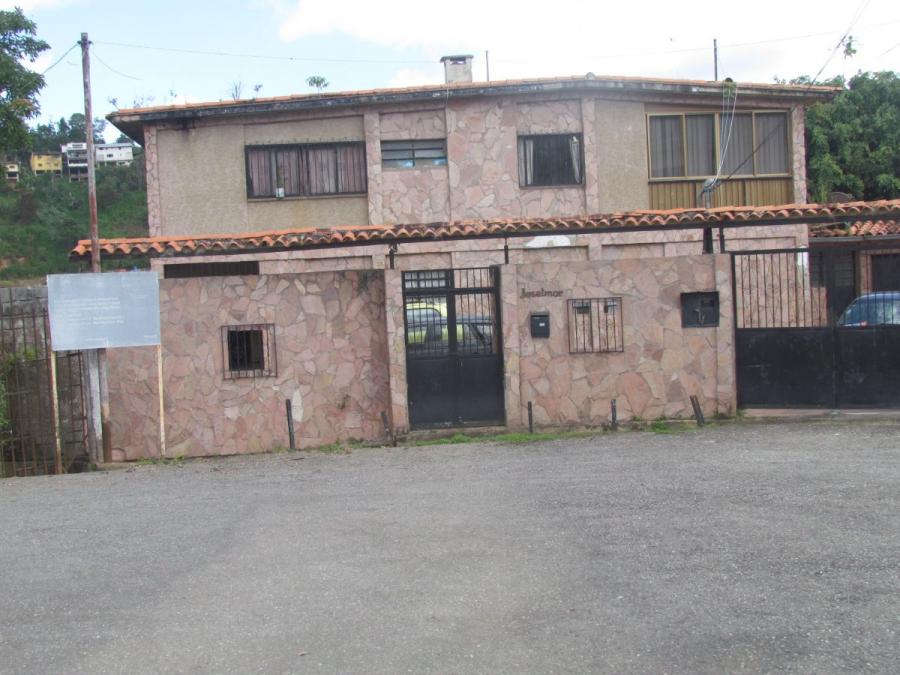 Foto Casa en Venta en Carrizal 1203, Colinas de Carrizal, Miranda - U$D 80.000 - CAV174825 - BienesOnLine