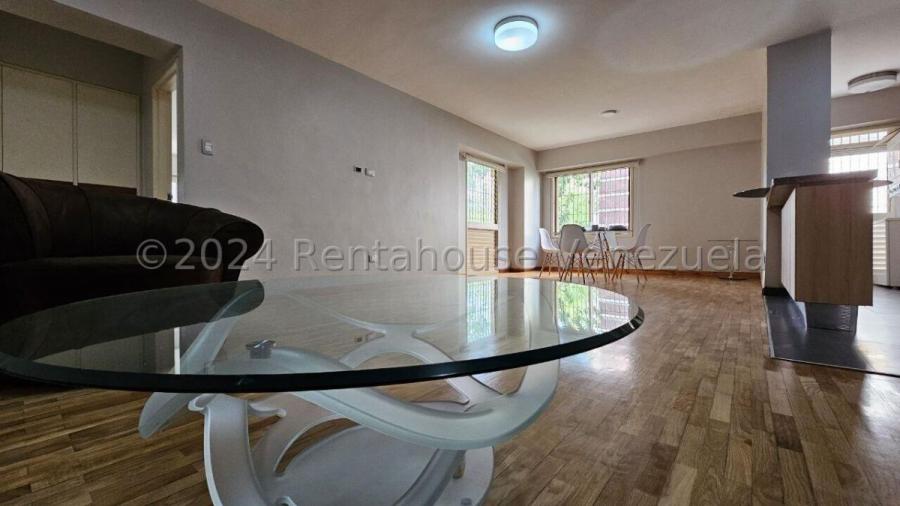 Foto Apartamento en Alquiler en Campo Alegre, Caracas, Distrito Federal - U$D 1.300 - APA223737 - BienesOnLine