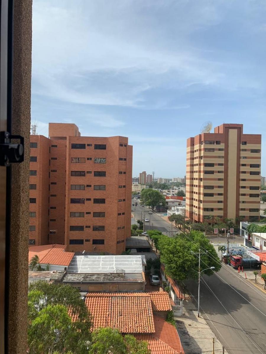 Foto Apartamento en Alquiler en Tierra Negra, Maracaibo, Zulia - BsF 200 - APA121115 - BienesOnLine