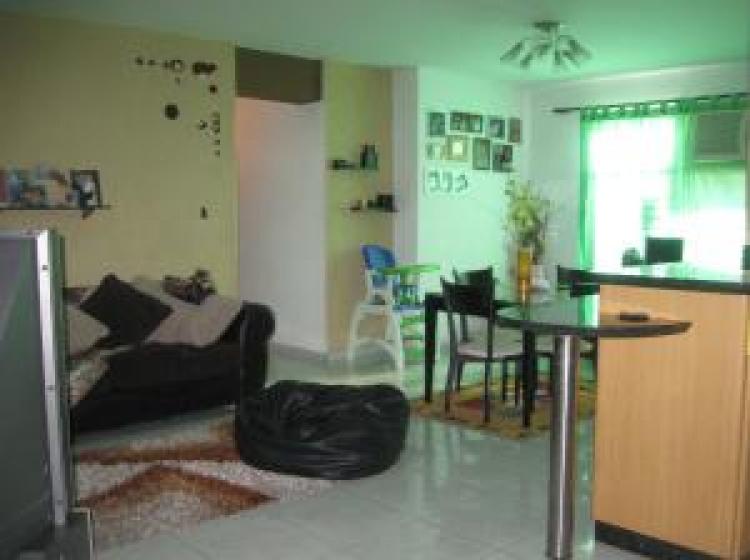 Foto Apartamento en Venta en Base Aragua, Maracay, Aragua - BsF 5.600.000 - APV53892 - BienesOnLine