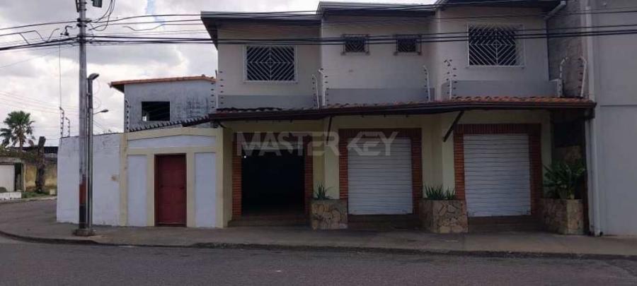 Home in Metric Way