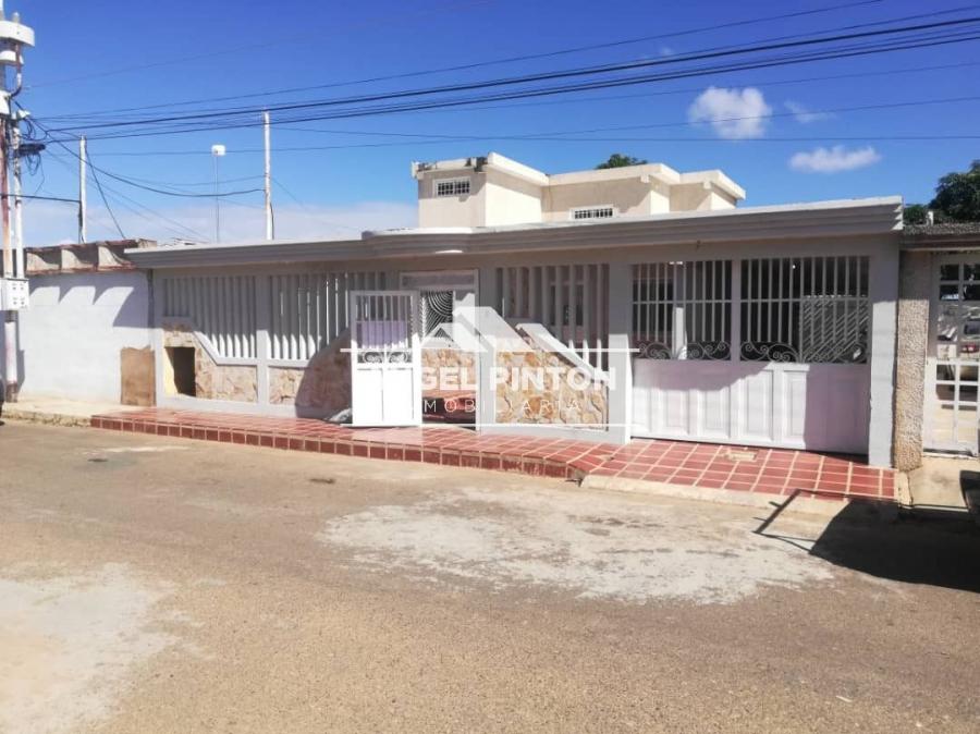 Foto Casa en Venta en Maracaibo, Zulia - U$D 10.500 - CAV205744 - BienesOnLine