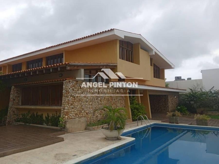 Foto Casa en Venta en Maracaibo, Zulia - U$D 220.000 - CAV198712 - BienesOnLine