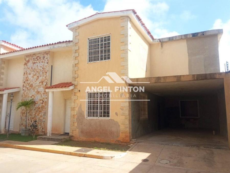 Foto Casa en Venta en Maracaibo, Zulia - U$D 25.000 - CAV203142 - BienesOnLine