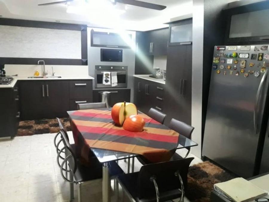 Foto Casa en Venta en Maracaibo, Zulia - U$D 150.000 - CAV166139 - BienesOnLine
