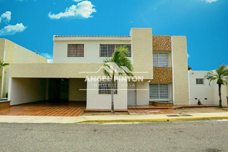Foto Casa en Venta en Maracaibo, Zulia - U$D 95.000 - CAV201913 - BienesOnLine
