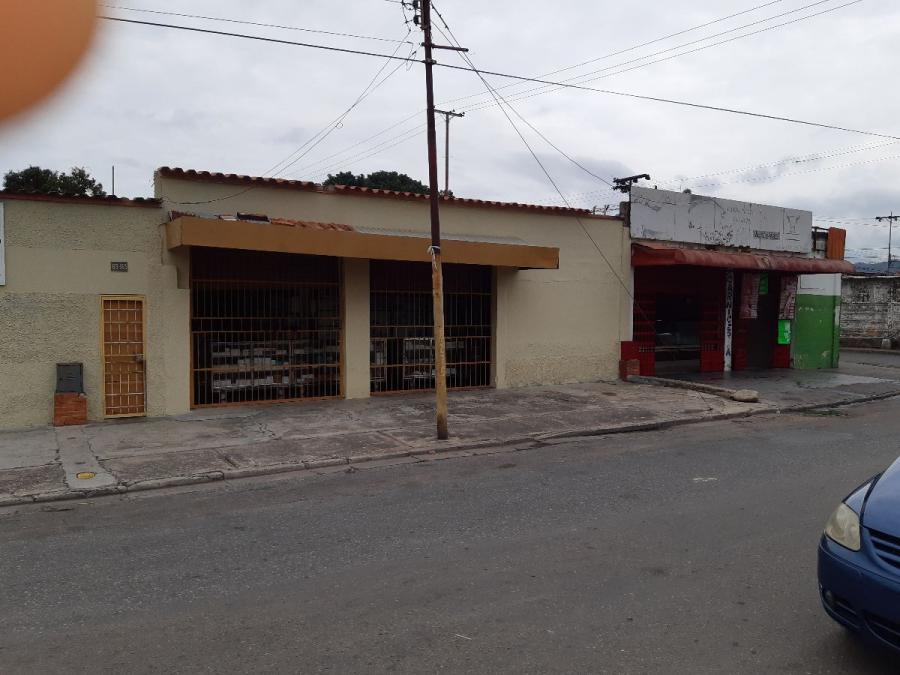 Foto Local en Alquiler en SANTA ROSA, Valencia, Carabobo - U$D 220 - LOA131229 - BienesOnLine