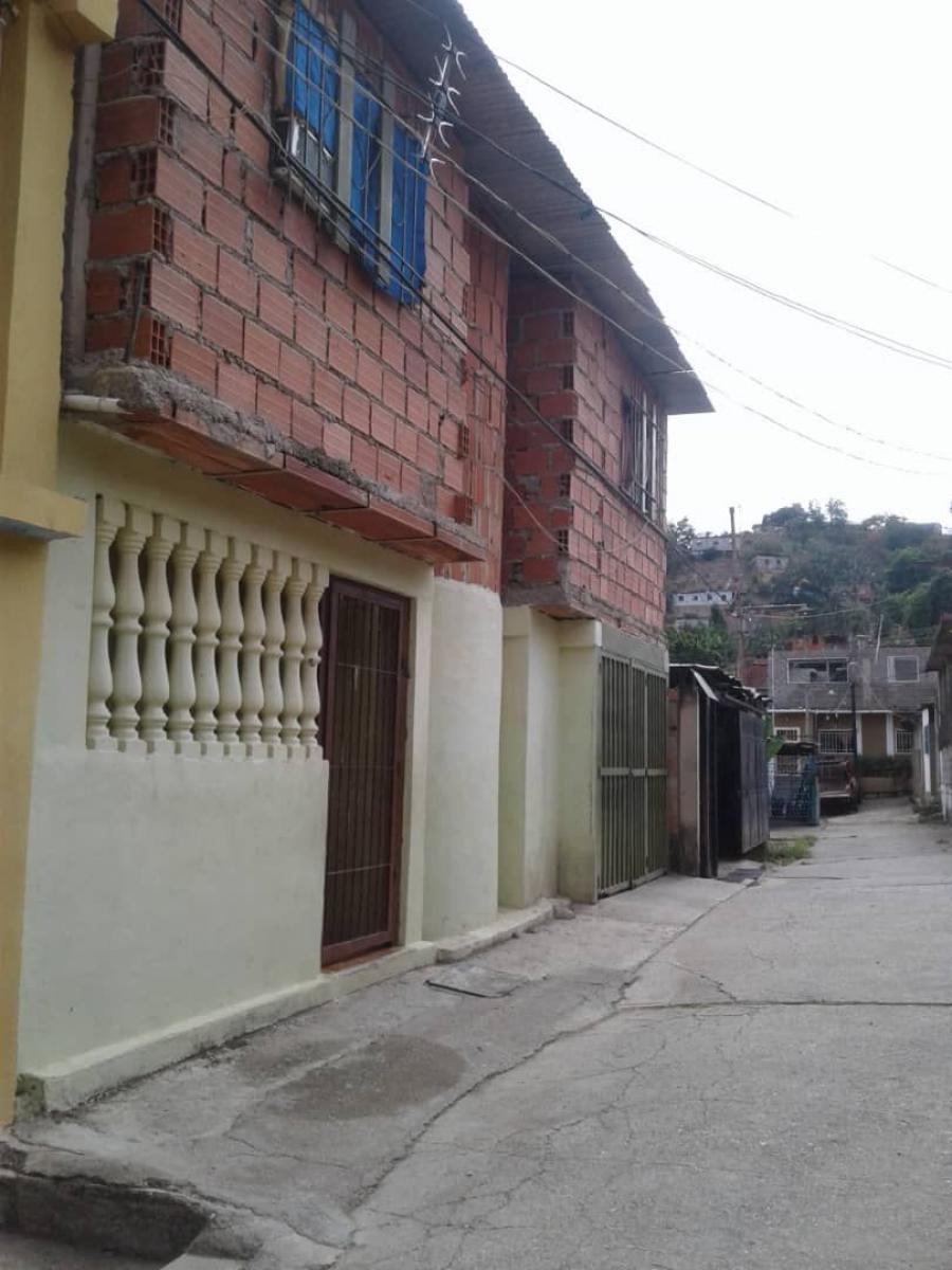 Foto Casa en Venta en Chupuln- La Colmena, Charallave, Miranda - U$D 15.000 - CAV161504 - BienesOnLine