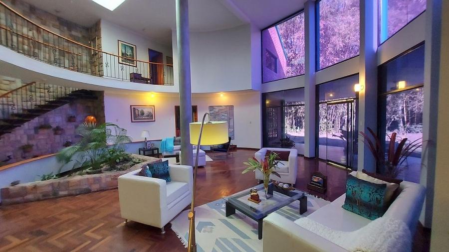 Home in Metric Way
