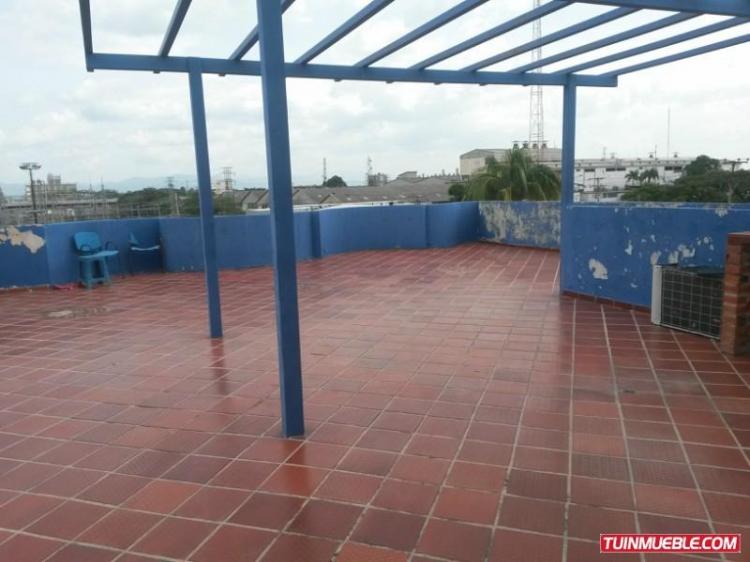 Foto Edificio en Venta en San Ignacio, Maracay, Aragua - BsF 650.000.000 - EDV98220 - BienesOnLine